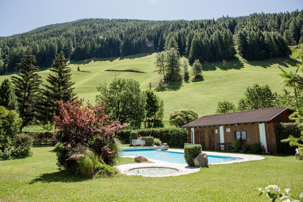 Alpine Life Hotel Anabel カディピエトラ エクステリア 写真