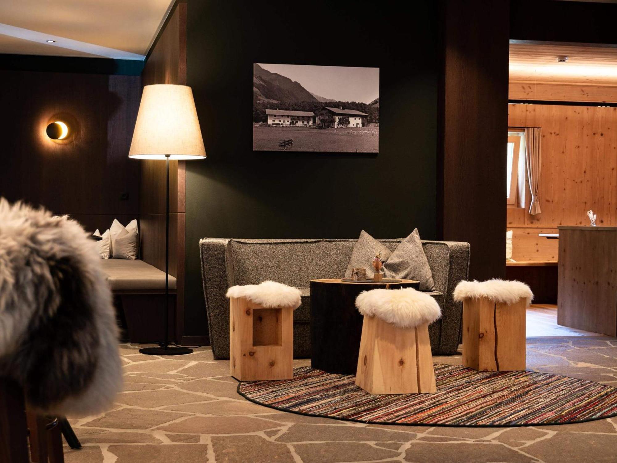 Alpine Life Hotel Anabel カディピエトラ エクステリア 写真